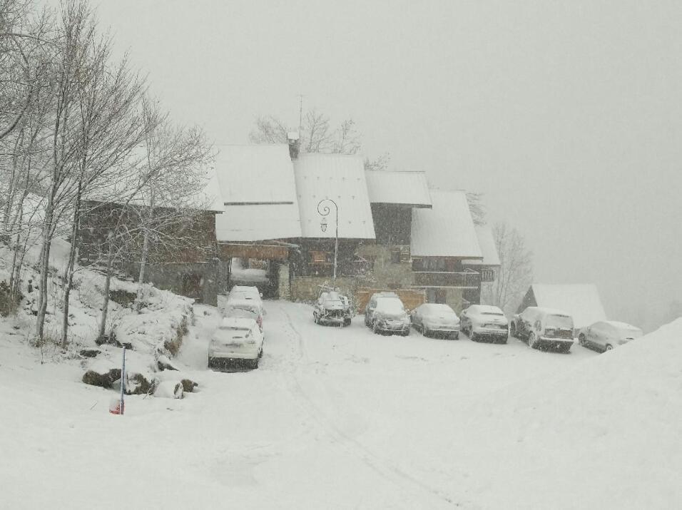 Chalet Lucie Le Cheval Noir วาลมอแรล ภายนอก รูปภาพ
