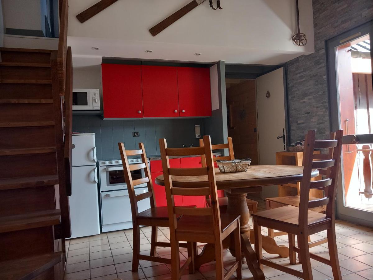 Chalet Lucie Le Cheval Noir วาลมอแรล ภายนอก รูปภาพ